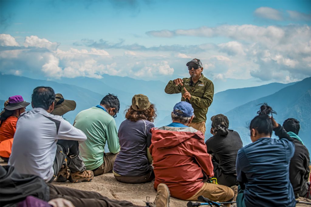 Trek Guide